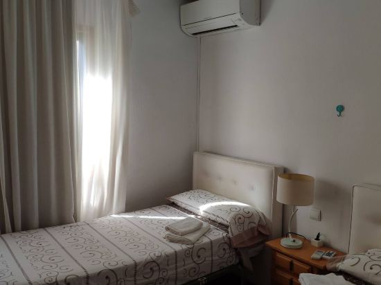 Precioso apartamento de 2 dormitorios con piscina