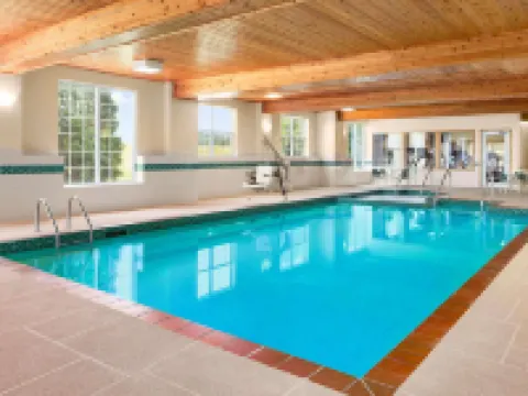 Country Inn & Suites by Radisson Kenosha - Pleasant Prairie Hotel di Kenosha