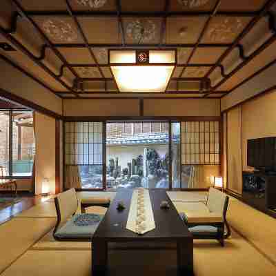 熱海温泉さくらや旅館 Rooms