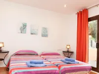 Mas Ambros - 4-Star