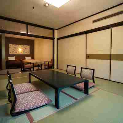 源泉湯の宿 松乃井 Rooms