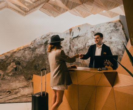 아만테 나리칼라 호텔 외관