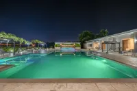 Crowne Plaza PANAMA AIRPORT by IHG - Pools