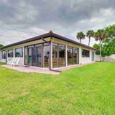 Cocoa Beach House on Banana River Walk to Ocean! Hotel Exterior