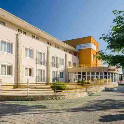 Hunguest Hotel Apollo Hotel Exterior