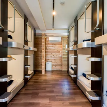 ＣＡＲＡＶＡＮ　ＦＬＡＫＥ