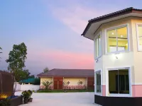 Baan Maesot Boutique Resort Hotels in 