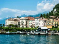 Sheraton Lake Como Hotel Hotel in zona Parco Spina Verde - Scala del Paradiso
