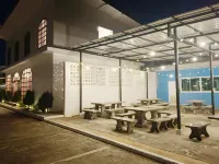 Baan Klang-Dao Resort (Sattahip) - 2-Star
