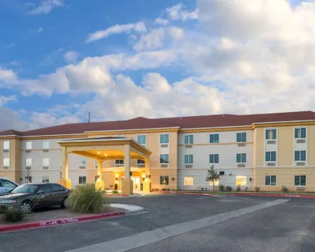 Comfort Inn & Suites, Odessa I-20