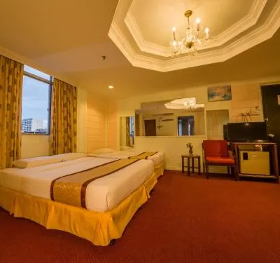Miri Hotel ミリ空港周辺のホテル