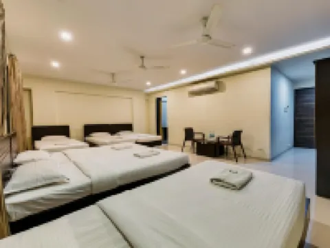 Hotel Galaxy Inn-Best Business Hotel in Kolhapur