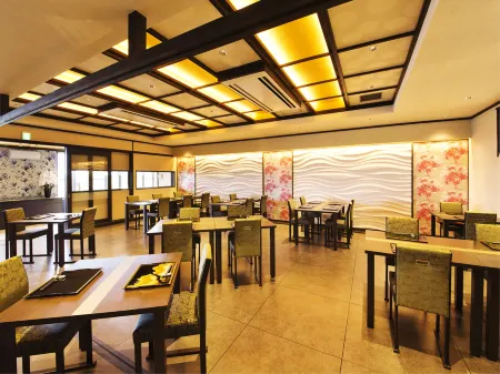 Toba View Hotel Hanashinju Отели рядом с достопримечательностью «Жемчужный остров Микимото»