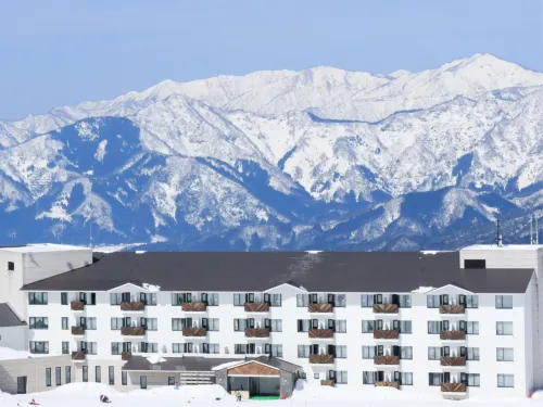 Hotel Harvest Skijam Katsuyama فنادق في أونو