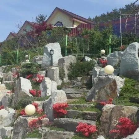 Goseong Family Pension