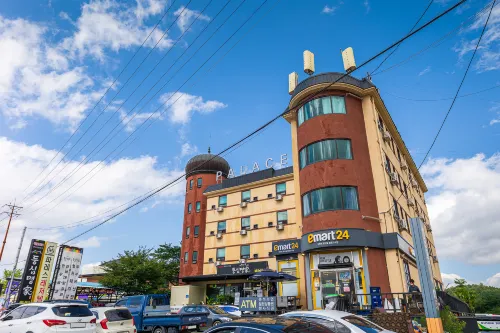 Cheorwon Pares Hotels in Cheorwon-gun