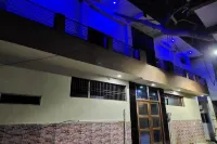 Big Brother Hostel Hotel Hotéis em 