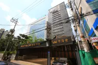Suyu Solid Hotel Hotels near Daiso