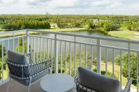 The Ritz-Carlton Orlando, Grande Lakes - Romantic