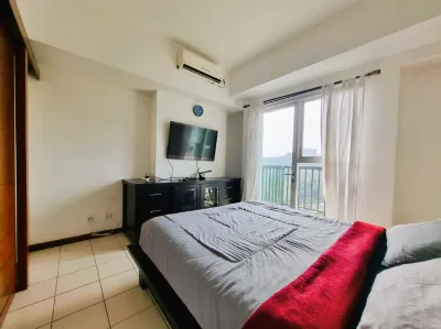 High Livin Apartment Dago Hotel di Cimenyan