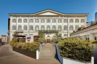 Avani Palazzo Moscova Milan Hotel Các khách sạn gần Abbazia di Mirasole