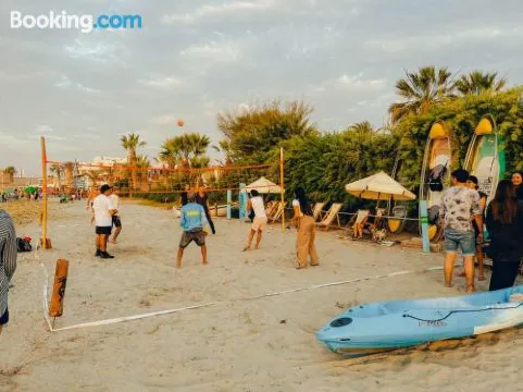 旅行者帕拉卡斯旅館