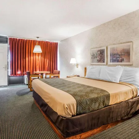 Econo Lodge Jefferson City