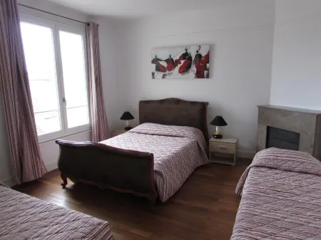 ApartHotel François 1er 14EME Отели в г. Витри-ле-Франсуа