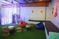 SantKripa Backpackers 400 Mtr from Railway Station