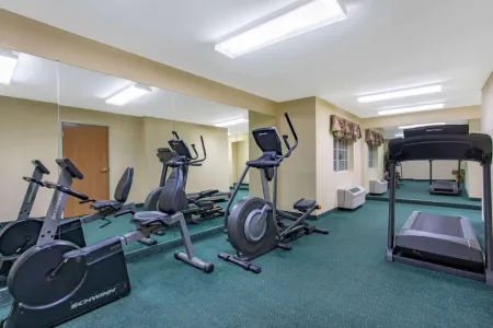 Microtel Inn & Suites by Wyndham Charlotte/Northlake