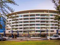 Mantra the Observatory Port Macquarie Отели рядом с достопримечательностью «Текинг Пойнт Лайтхаус»