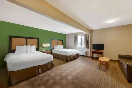 Suburban Studios Copley Akron West Отели в г. Уодсворт