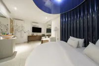 Infinity Hotel