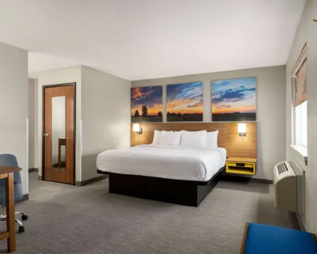 Days Inn by Wyndham Washington Court House Hotels in Fayette County