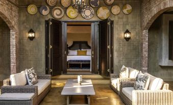 Mbano Manor Hotel Victoria Falls