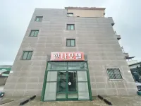 Pohang Homigot Hannah Hotels near Guryongpo Beach