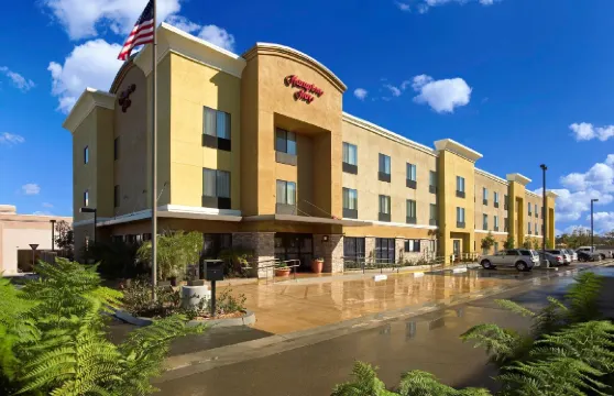 卡爾斯巴德北聖地亞哥縣歡朋酒店