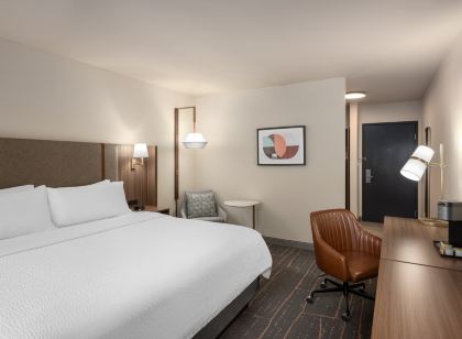 Holiday Inn ONTARIO by IHG