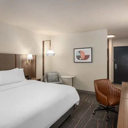 Holiday Inn ONTARIO by IHG