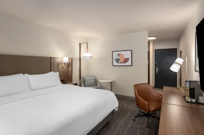Holiday Inn Ontario Hotels in 