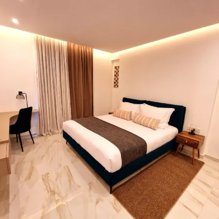 Sveltos Residence 3 Bedroom Suites