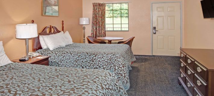 Days Inn by Wyndham Marietta White Water Hotels in Cobb County