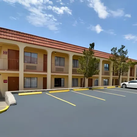 Super 8 by Wyndham El Paso Airport