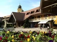 Centrum Hotel Hotels near Főnix Hall