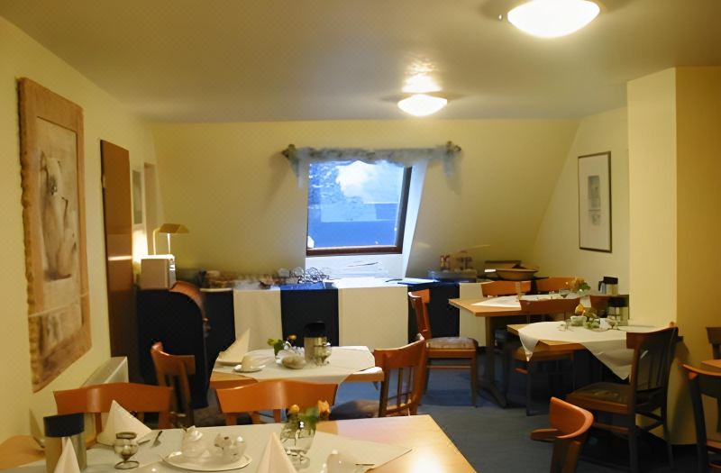 Hotel Zur Flora photo 3
