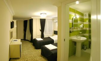 Hotel Grand Heykel