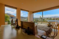 Lanah Residence Hotels near Jack's Point Golf Course & Restaurant