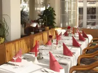 Chalet Hotel Adler AG Hotel di Kandersteg