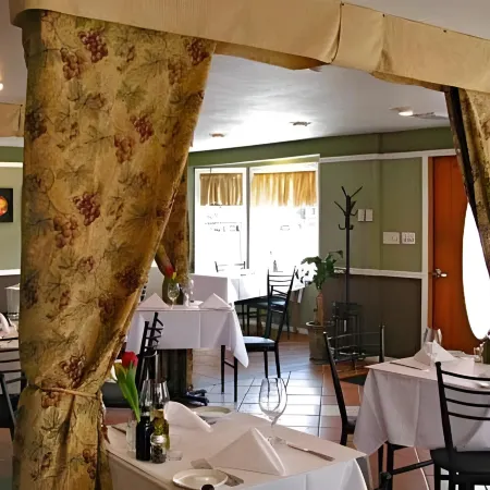 Pacific City Inn