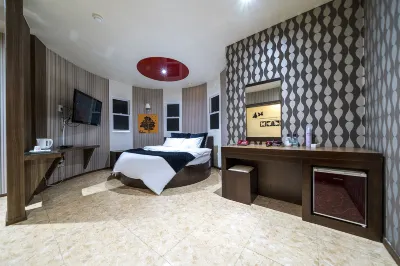 Hongcheon King Hotel in zona Hongcheon Saengmyeong Geongang Gwahakgwan